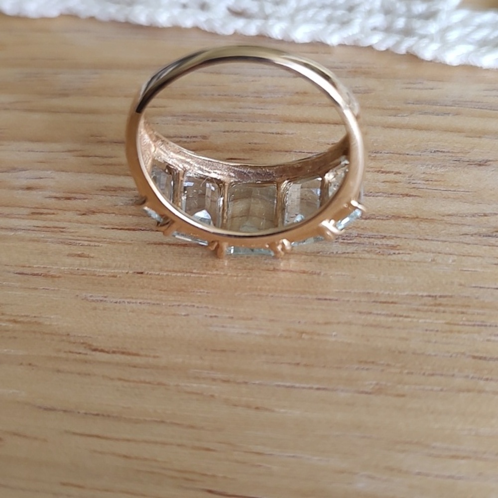 Elegant 14k Gold Ring with Aquamarine Emerald-Cut Stones - Women Jewelry - Picture 3 of 5